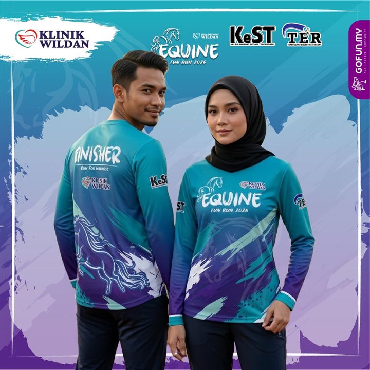 Baju lengan panjang biru-ungu dipakai lelaki dan wanita
